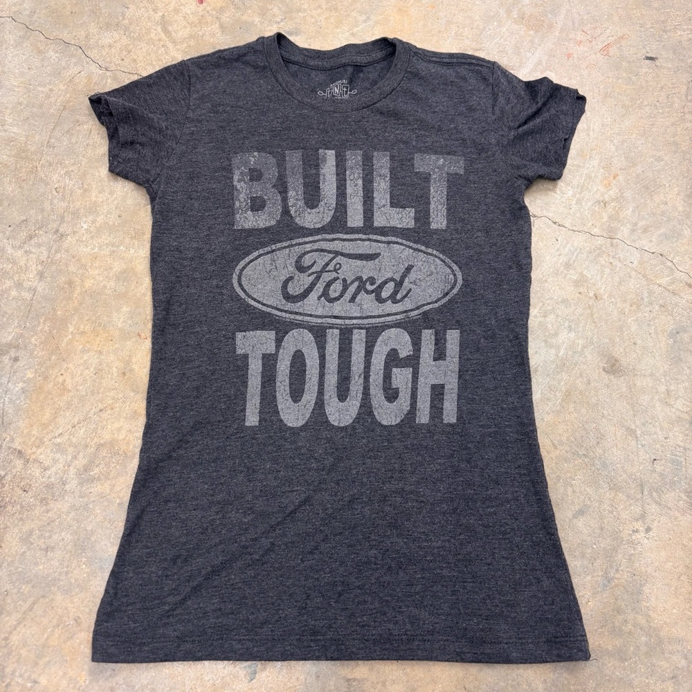 Ford Built Ford Tough Y2K Grey Distressed Graphic T-Shirt  Womens Medium